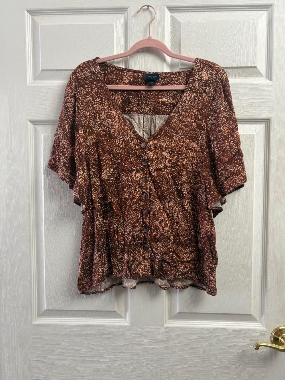 Women's Daytrip Boho Button Front Flutter Sleeve Printed Blouse